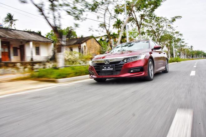 The 10th generation Accord was officially released at a price of 169,800-229,800 yuan.