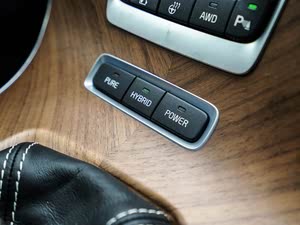 Volvo Asia Pacific Volvo S60L 2015 E-Drive Hybrid 2.0T Zhiyue Edition